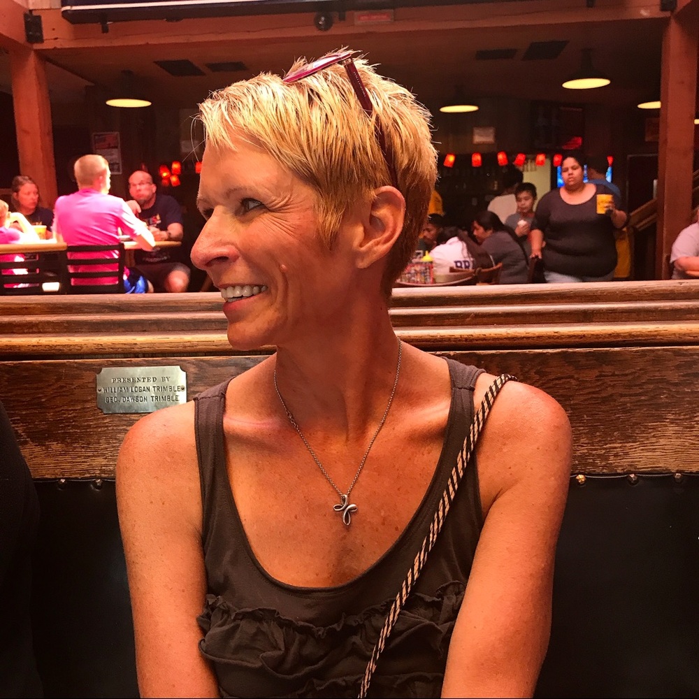 Meet your Posher, Deanna